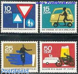 Traffic safety 4v