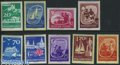 Tourism 9v