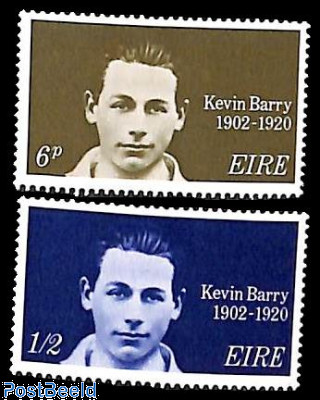 Kevin Barry 2v